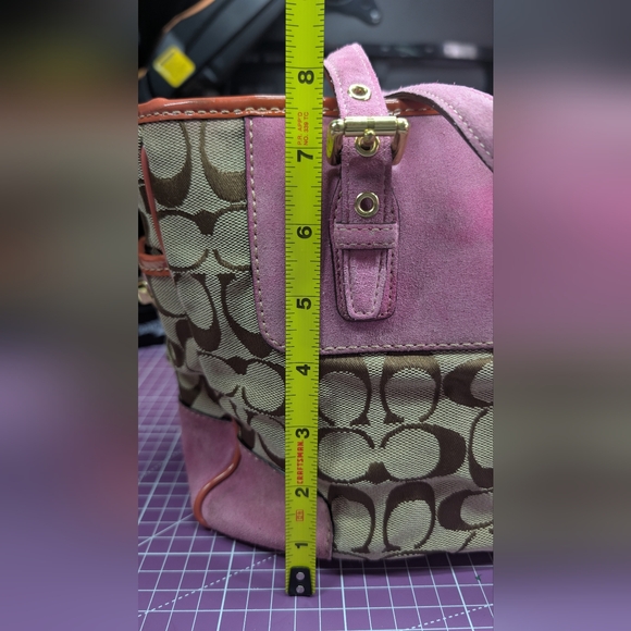 REHAB Vintage 2004 Coach Pink and Tan Signature Tote - Picture 15 of 16
